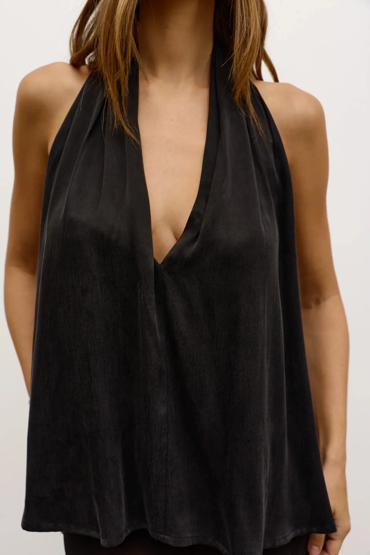 Clea Halter Top Black - Image 4