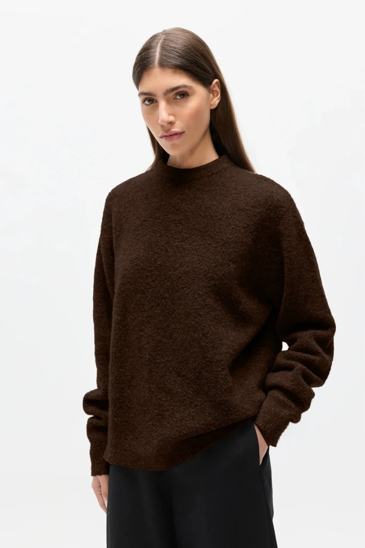 Stella Crew Neck Bear - Image 6