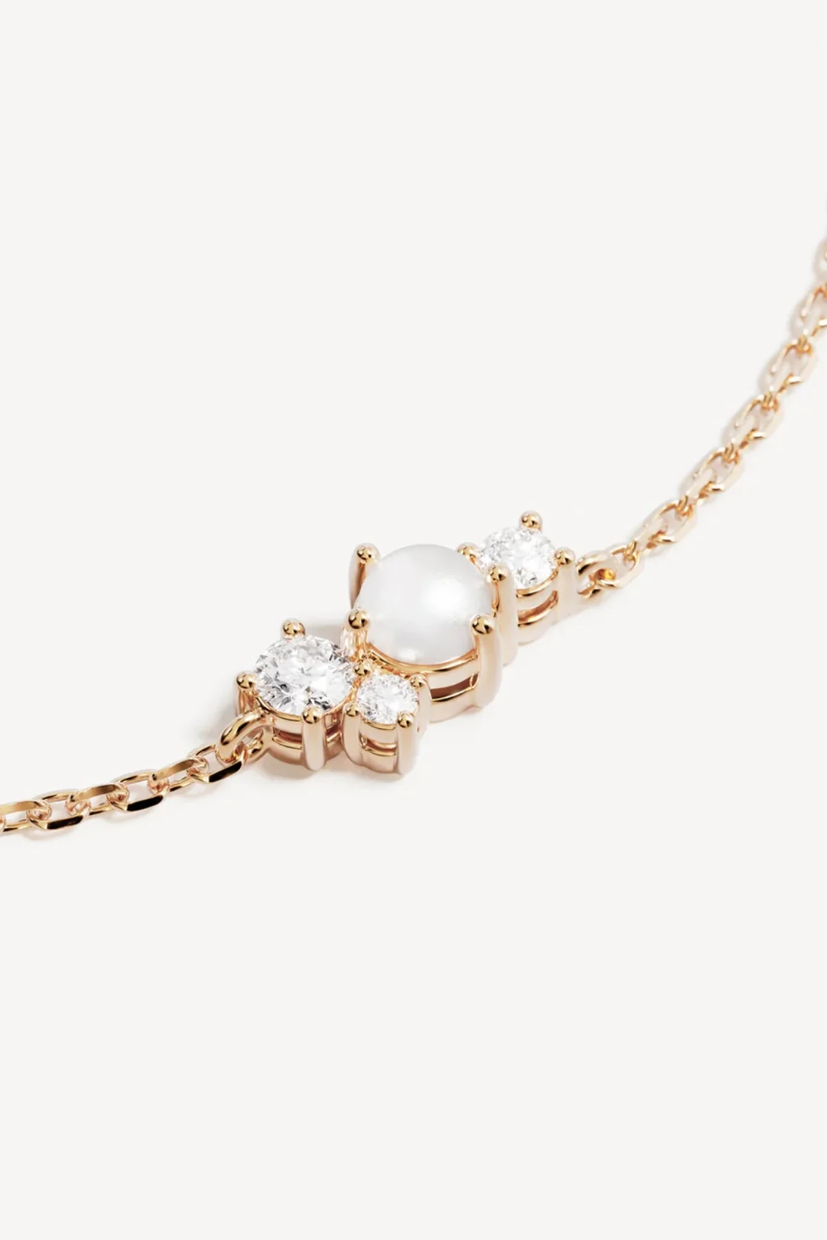 18k Gold Vermeil Love In Stillness Pearl Bracelet - Image 3