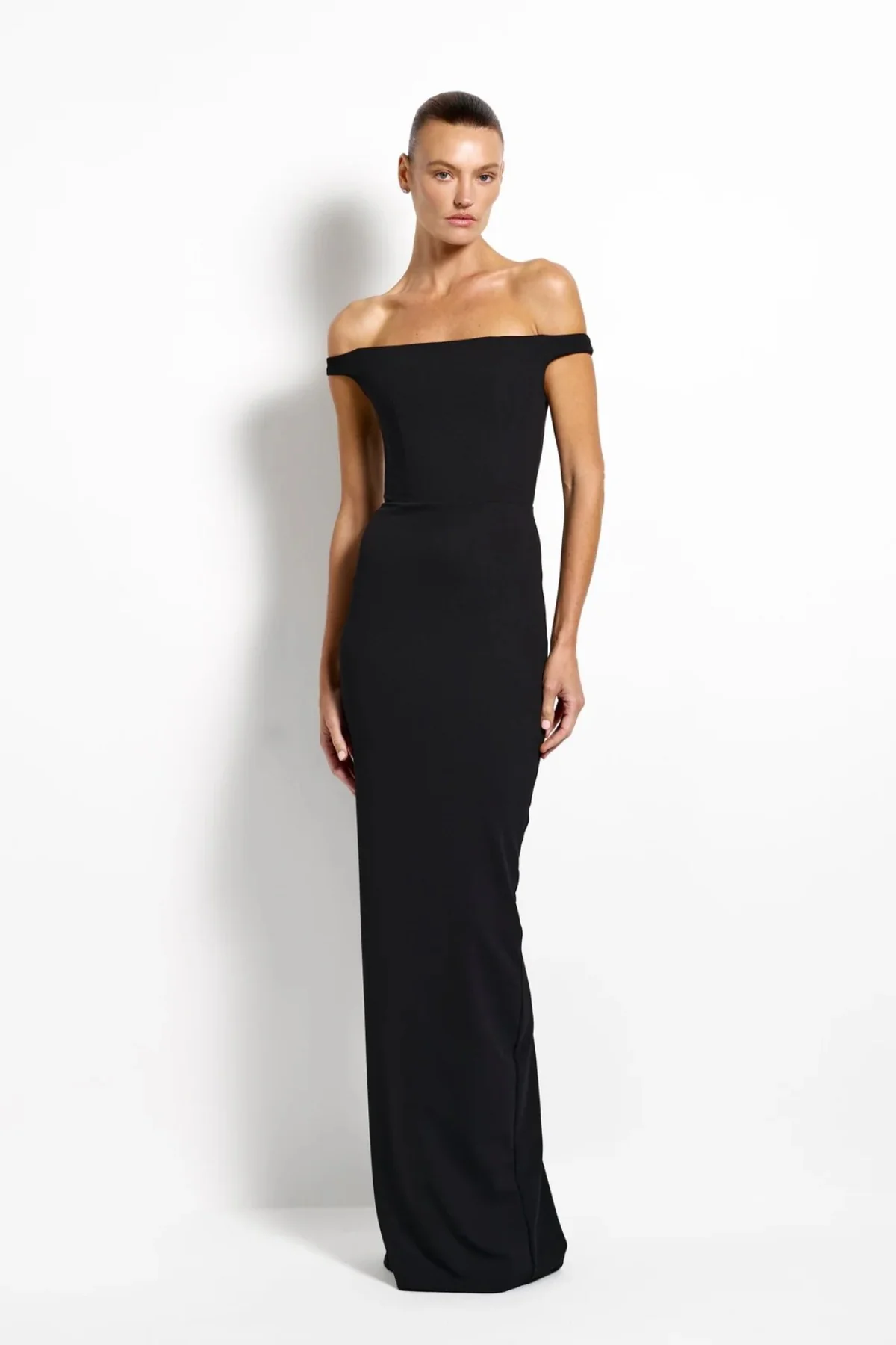 Alora Gown Black