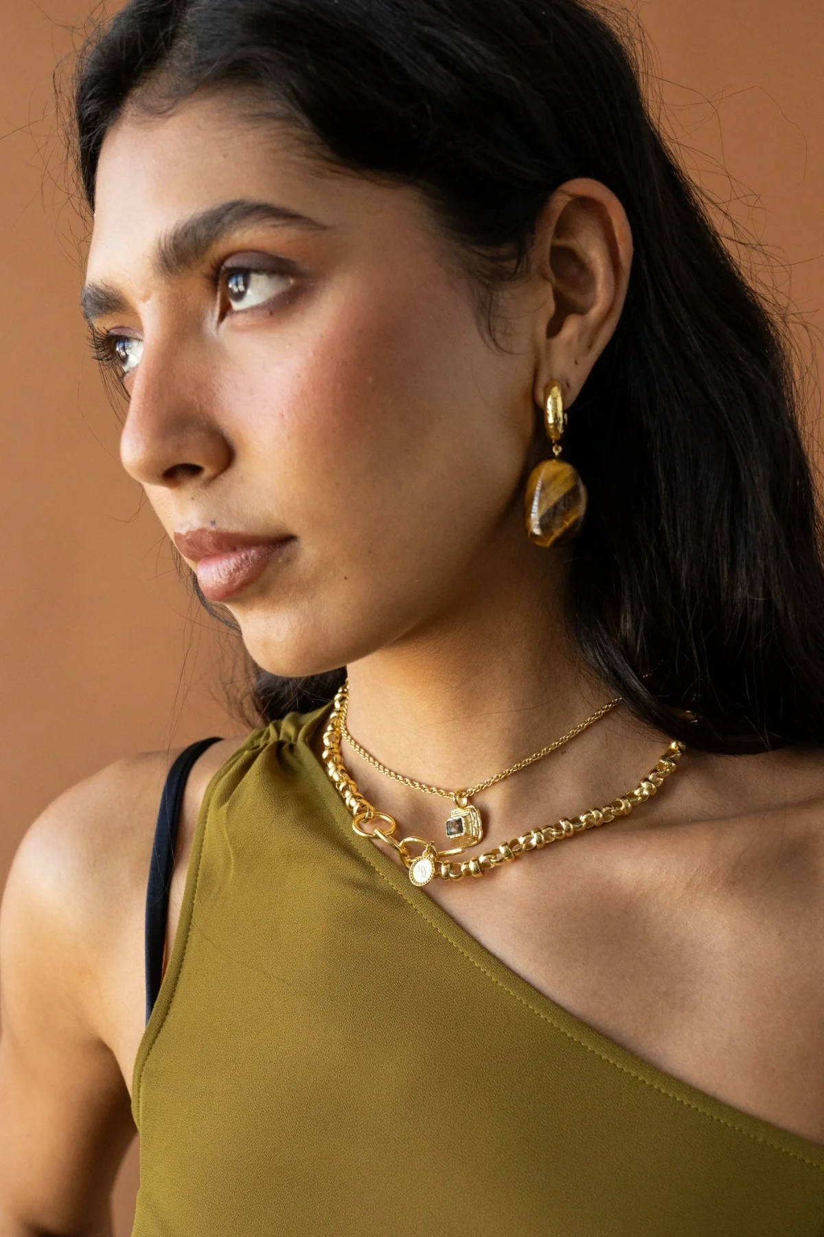 Georgia Earrings Gold - Image 2