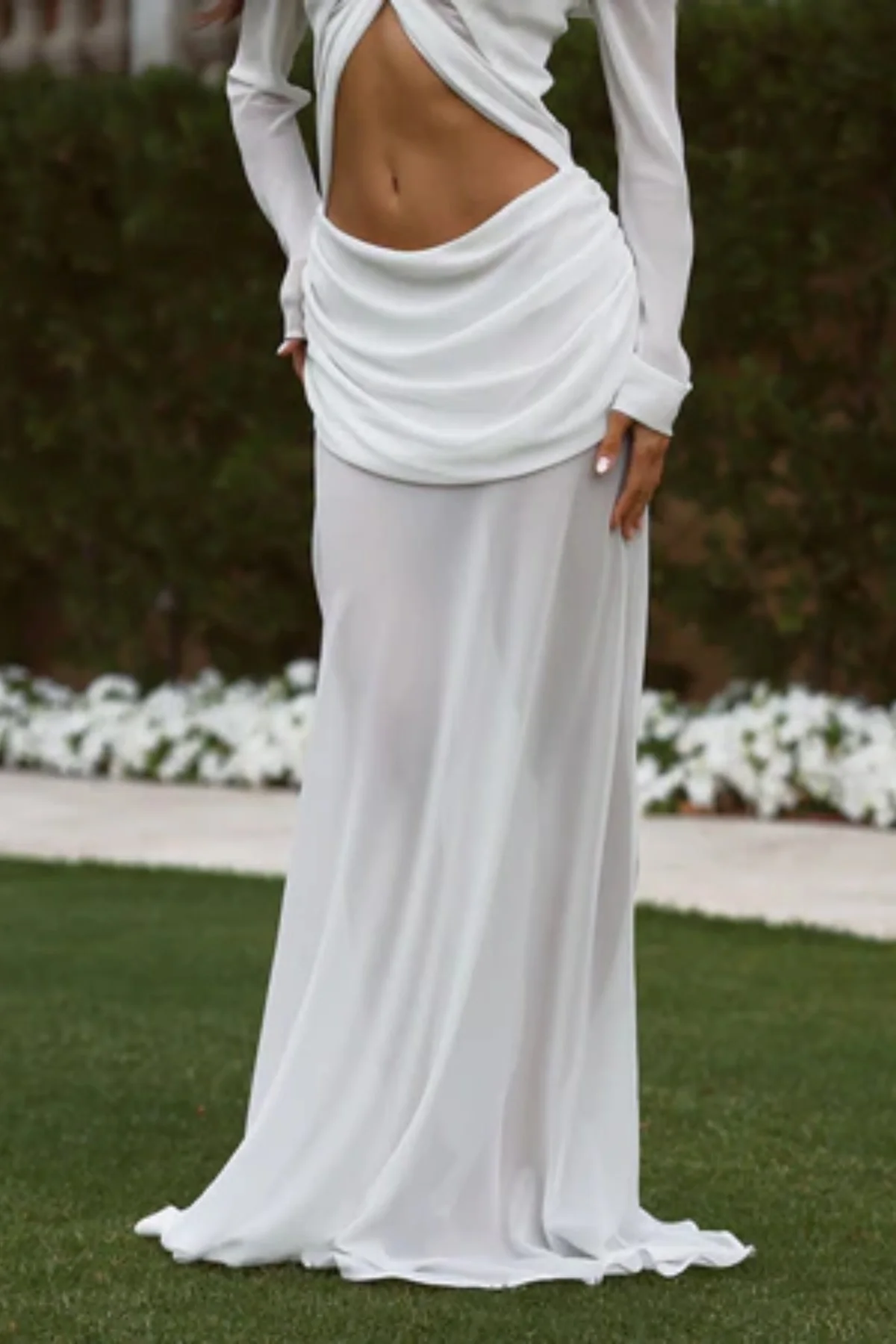 Emily Gown White - Image 6