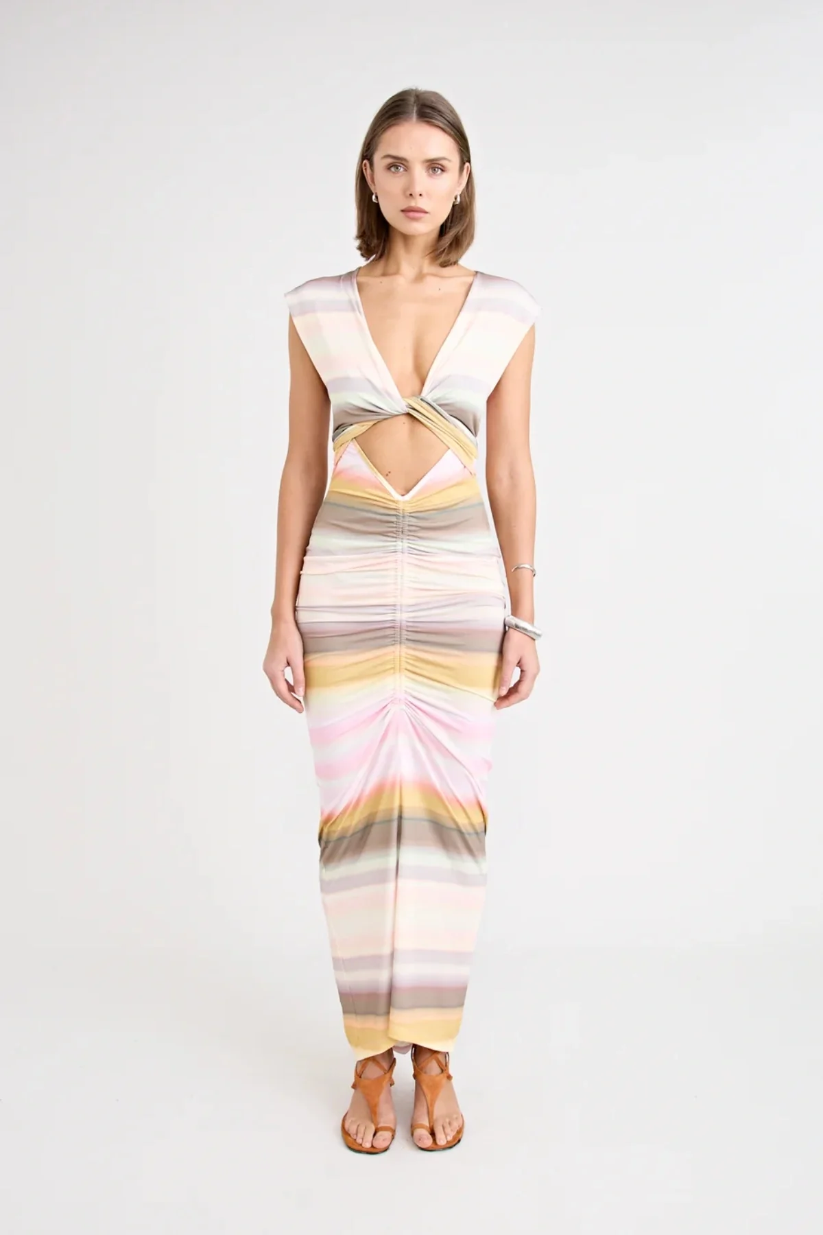Elara Dress Peach - Image 3