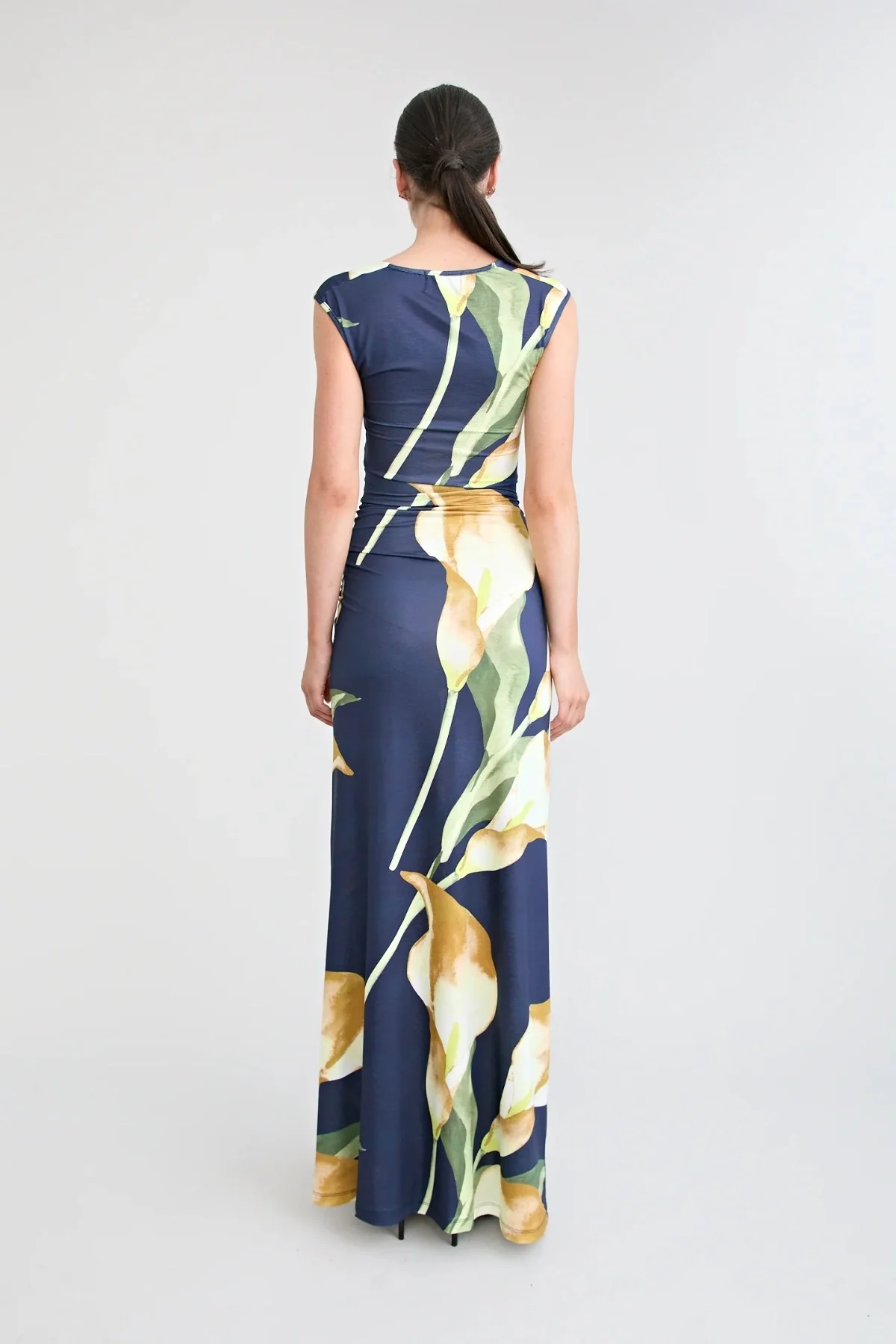 Loni Gown Navy - Image 4