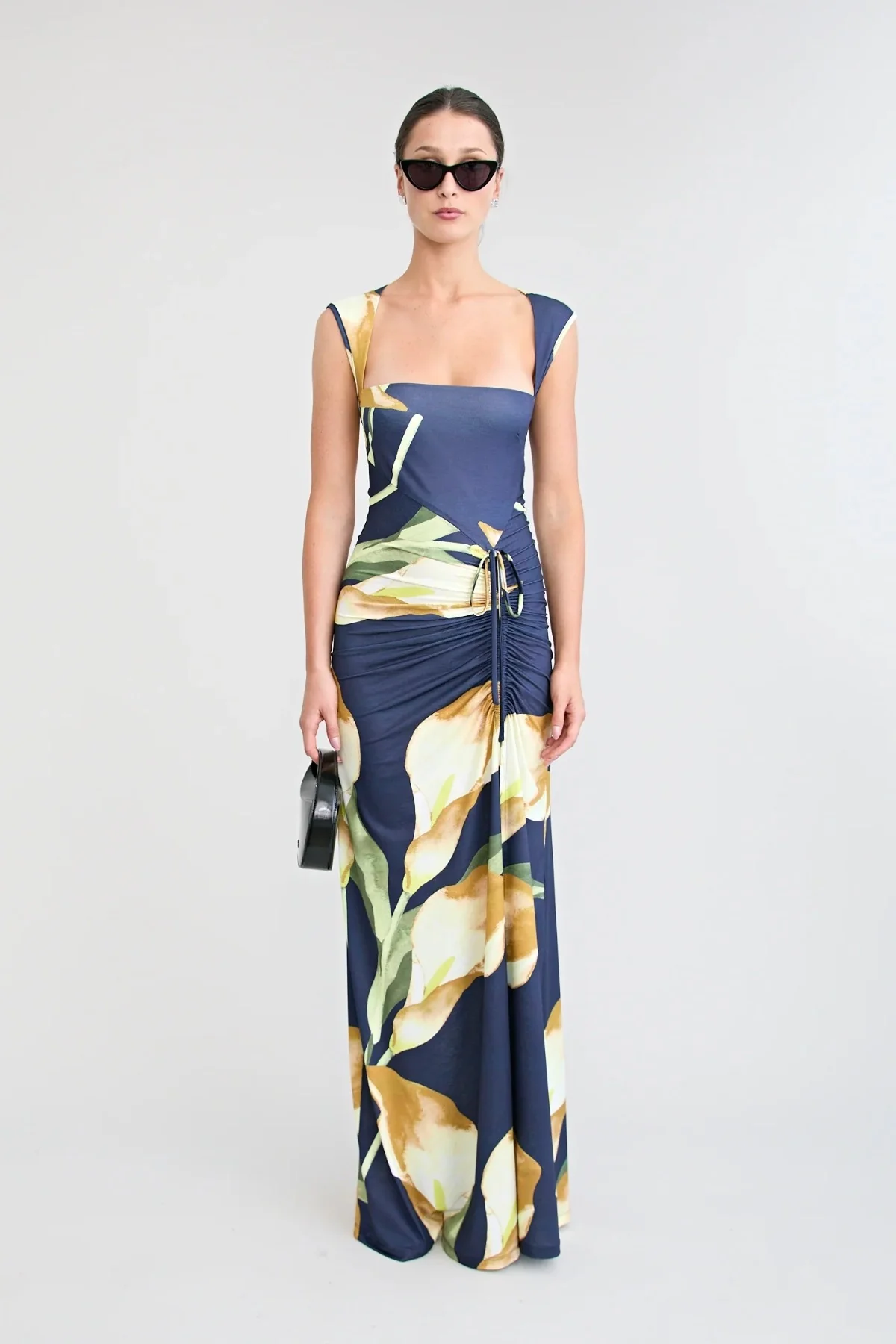 Loni Gown Navy - Image 7