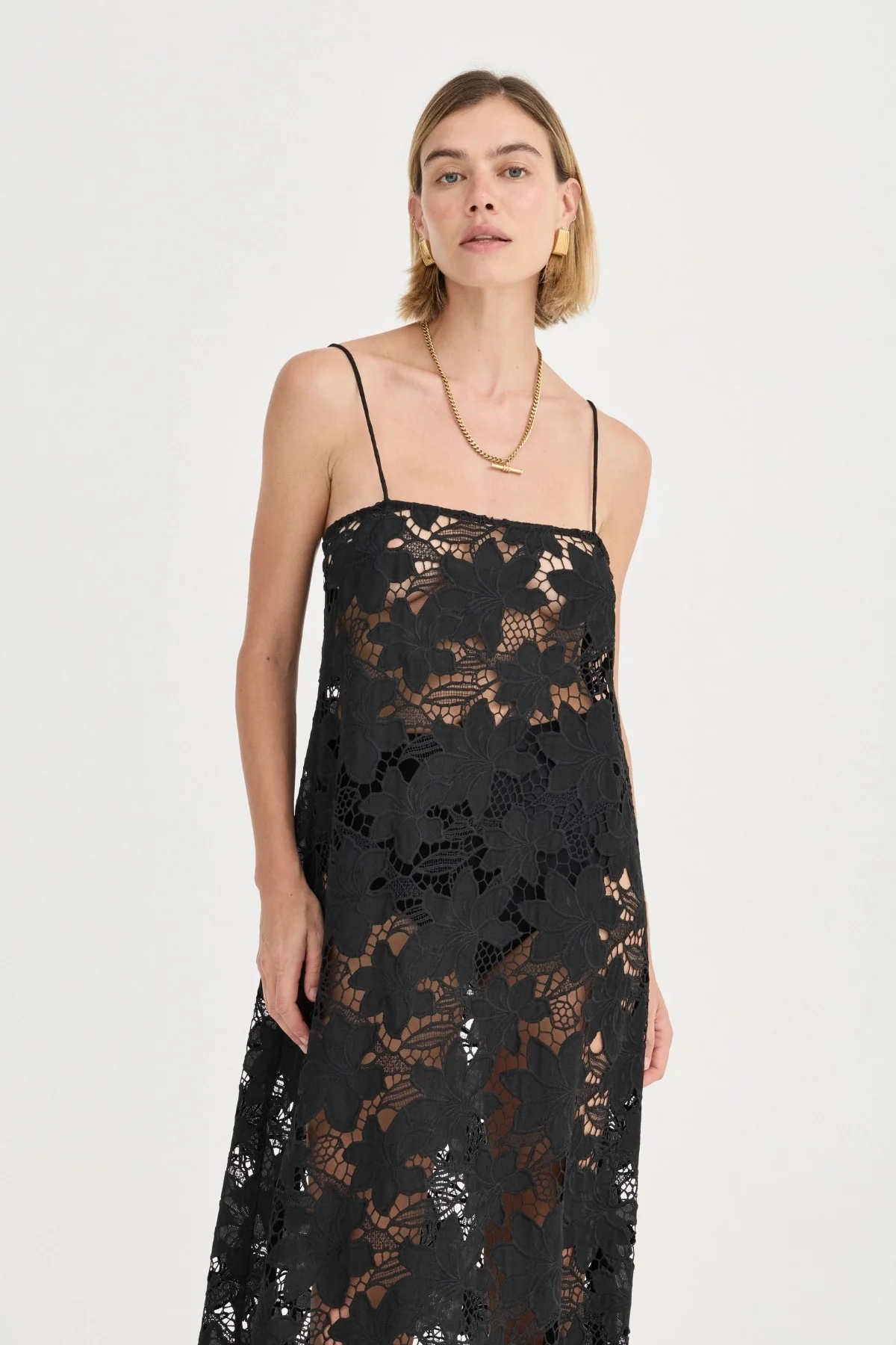 Camilla Crochet Lace Dress Noir - Image 3