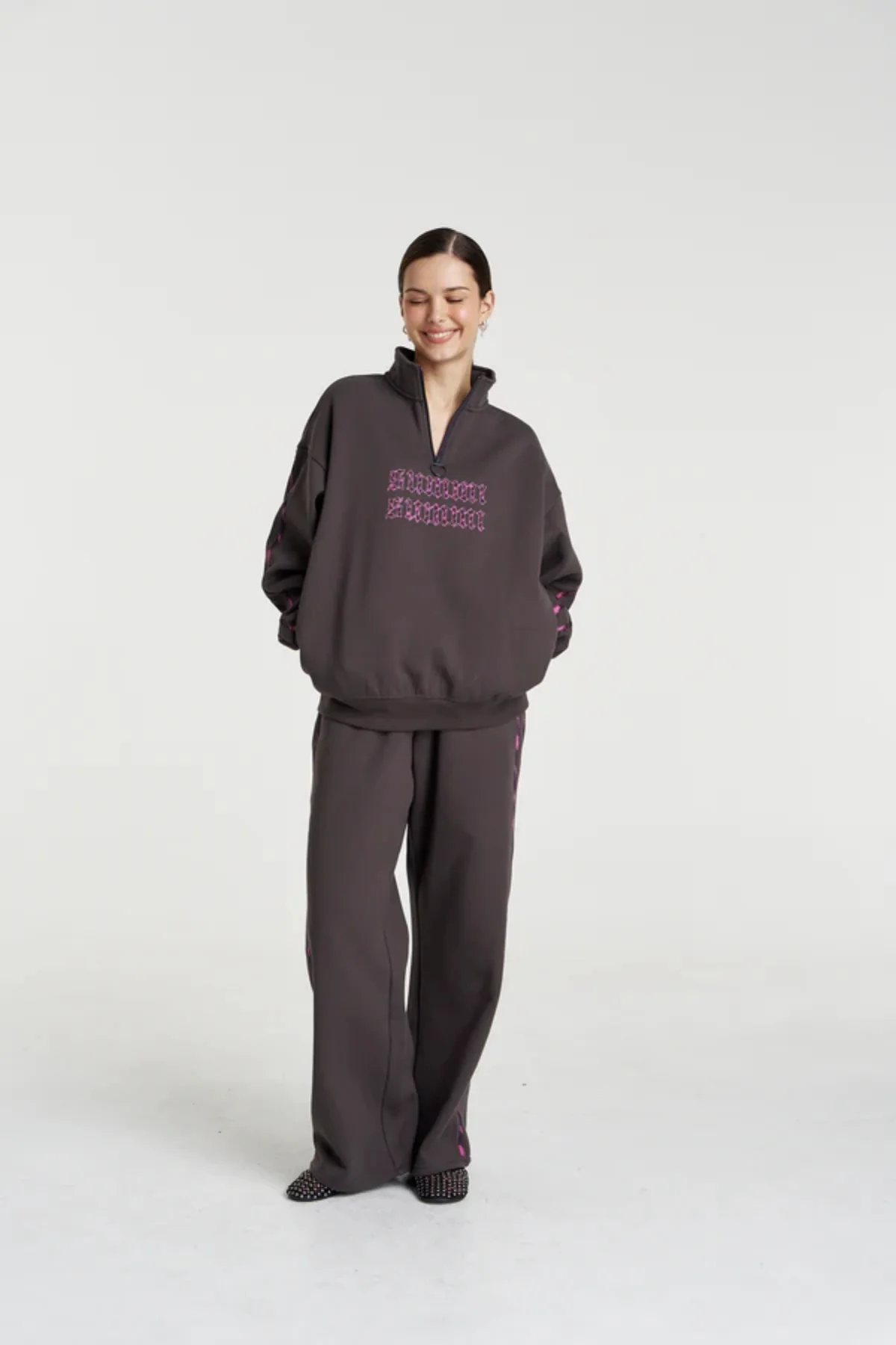 Eden Trackpant Shadow - Image 8