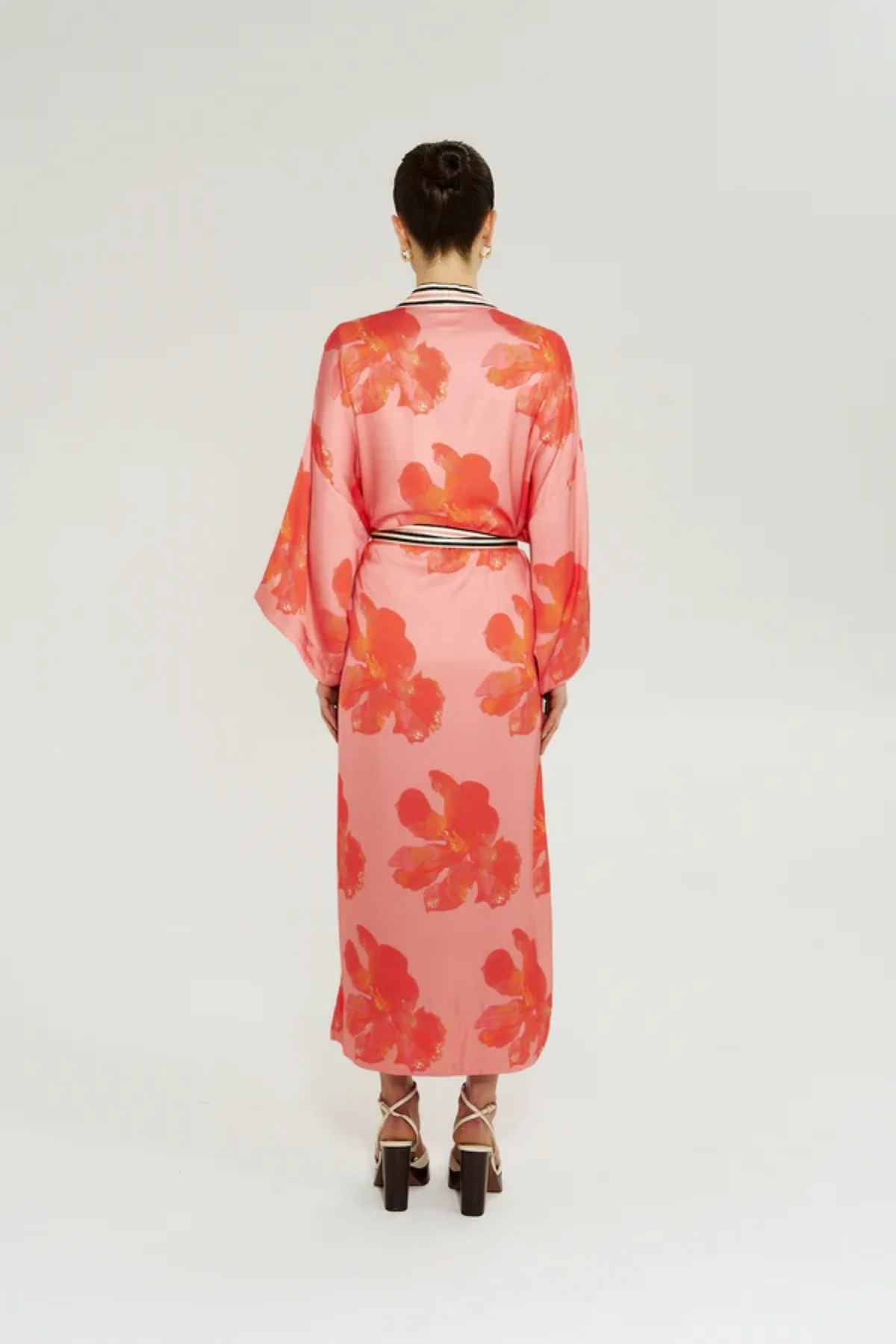 Robe Peach Petals - Image 6