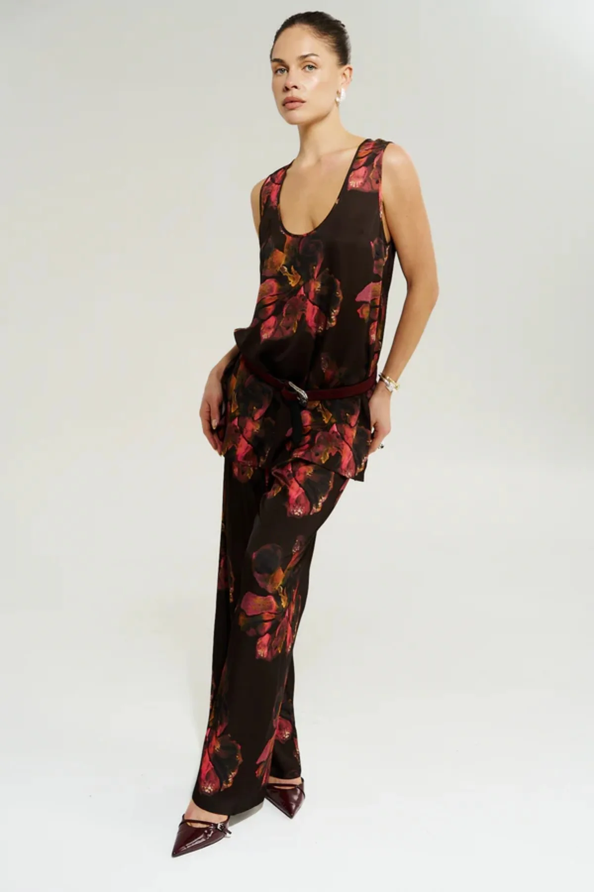 Scoop Neck Tank Chocolate Petals - Image 7